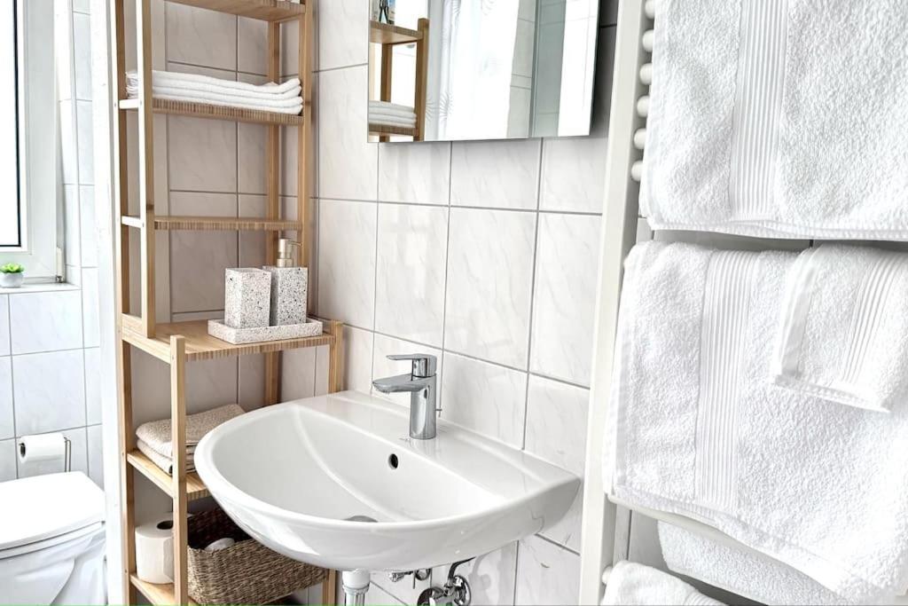 Moderne Wohnung In Stadionnaehe Mit Parkplatz Dortmund Dış mekan fotoğraf
